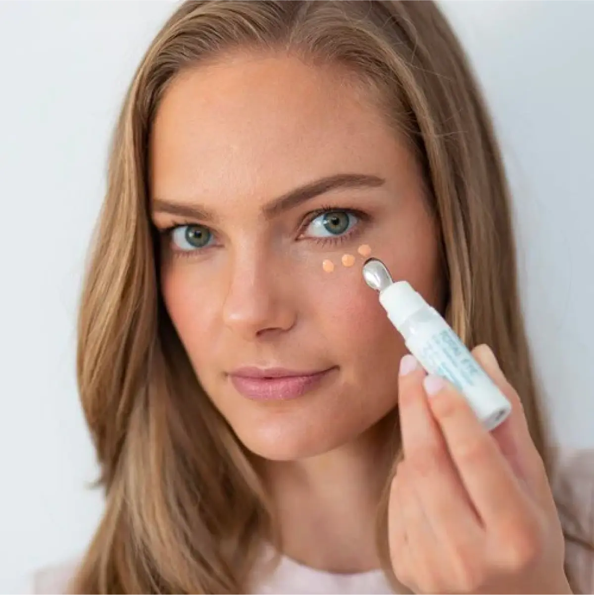 Colorescience Total Eye 3-In-1 Renewal Therapy SPF 35 wedoskin